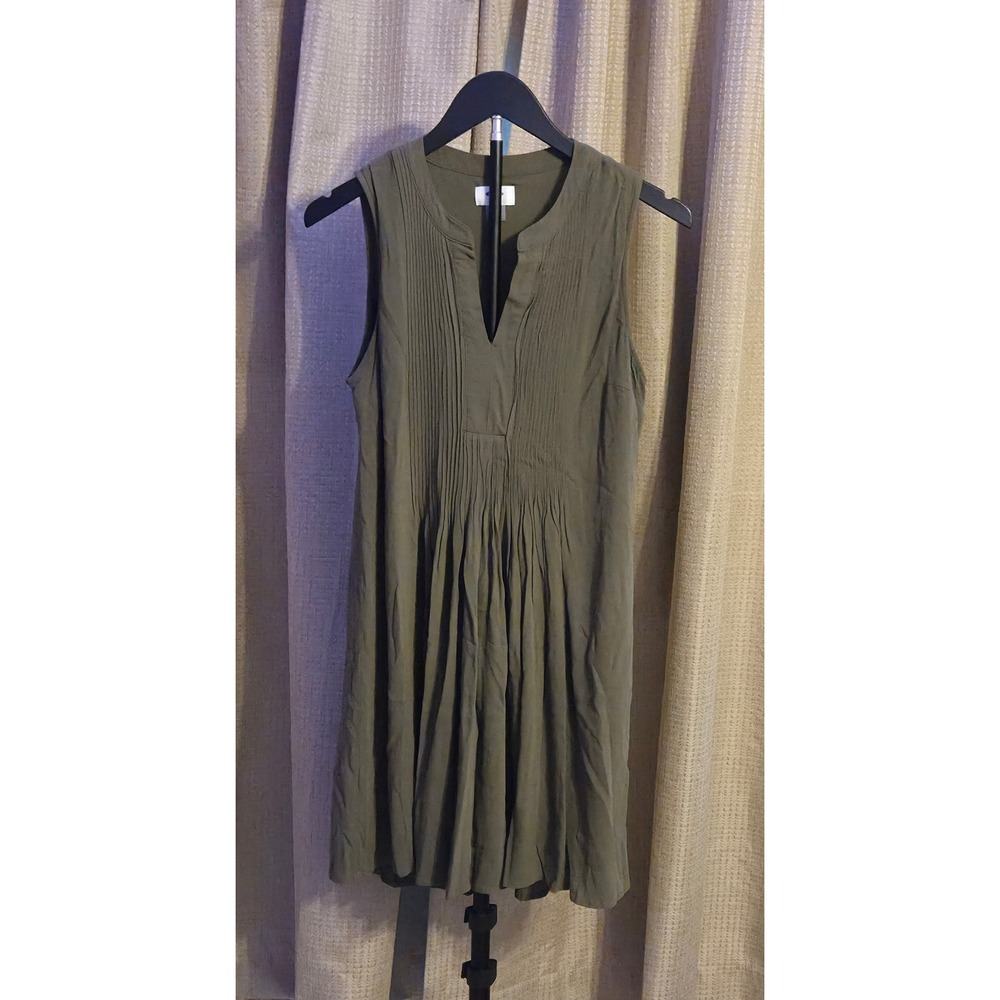 Old Navy Pintuck Pleating Sleeveless V-Neck Swing Dress Women's Size Small